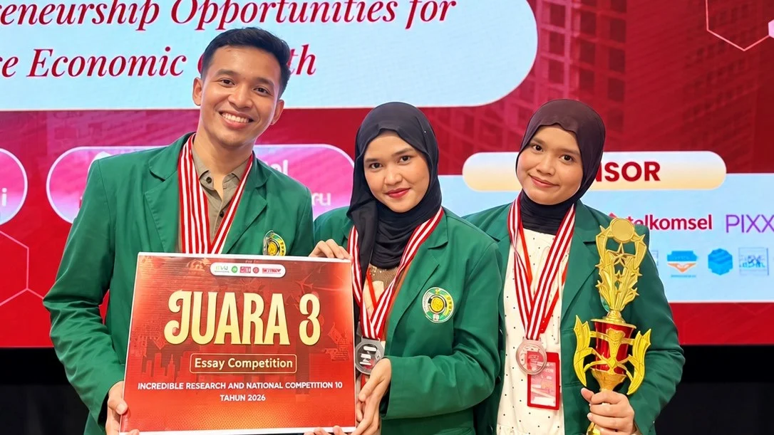 Mahasiswa D4 Statistika USU Raih Juara 3 Essay Competition INSTINCT 10 Universitas Riau 2026