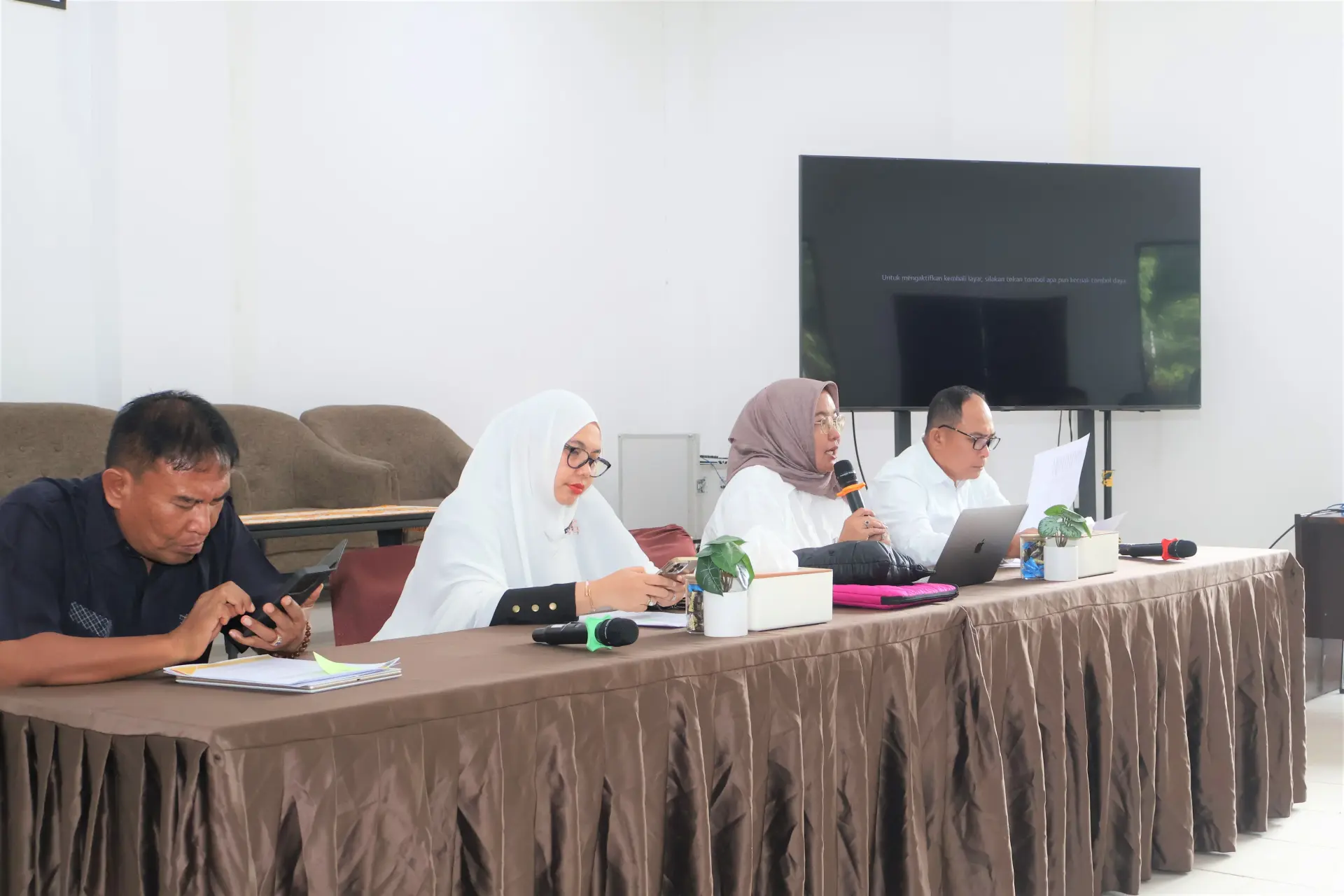 Fakultas Vokasi USU Gelar Rapat Evaluasi Capaian Target Kinerja Program Studi