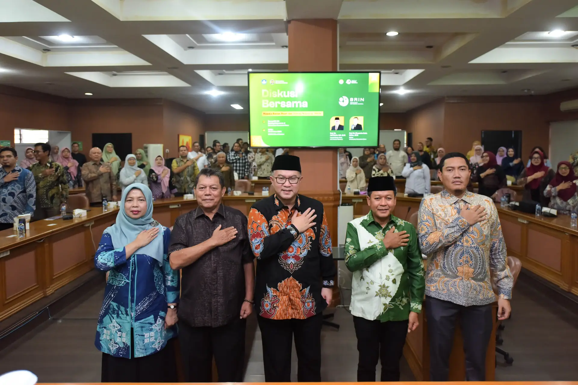 Dean of Faculty of Forestry USU Attends Strategic Research Innovation Discussion with Head of BRIN