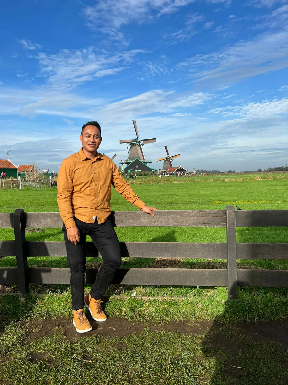 Taufiq Caesar Hidayat