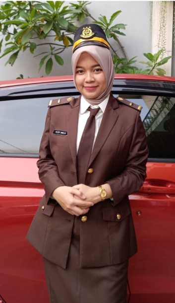 Putry Amelia, S.S.