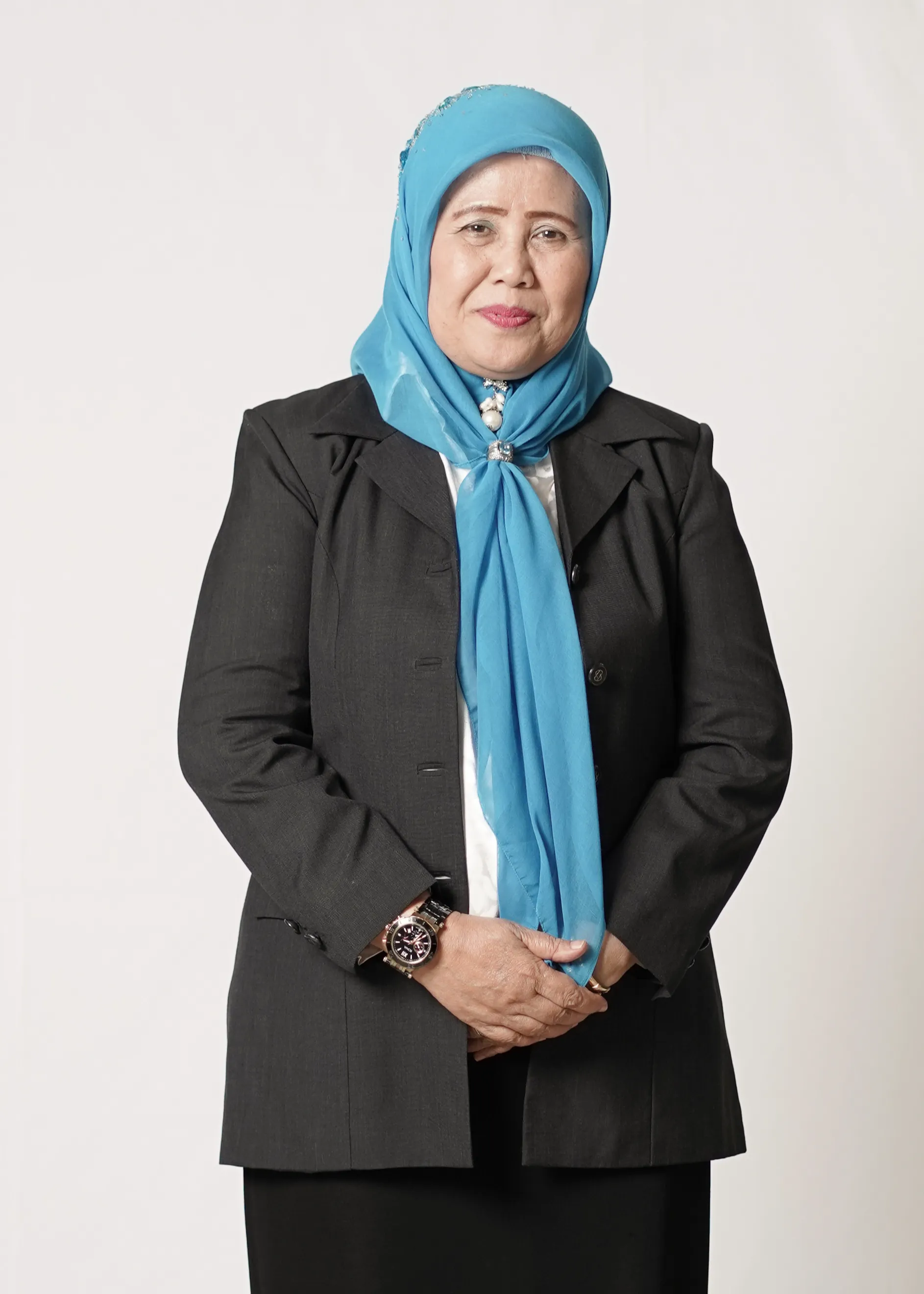 Dr. Dra. Nursukma Suri M.Ag.