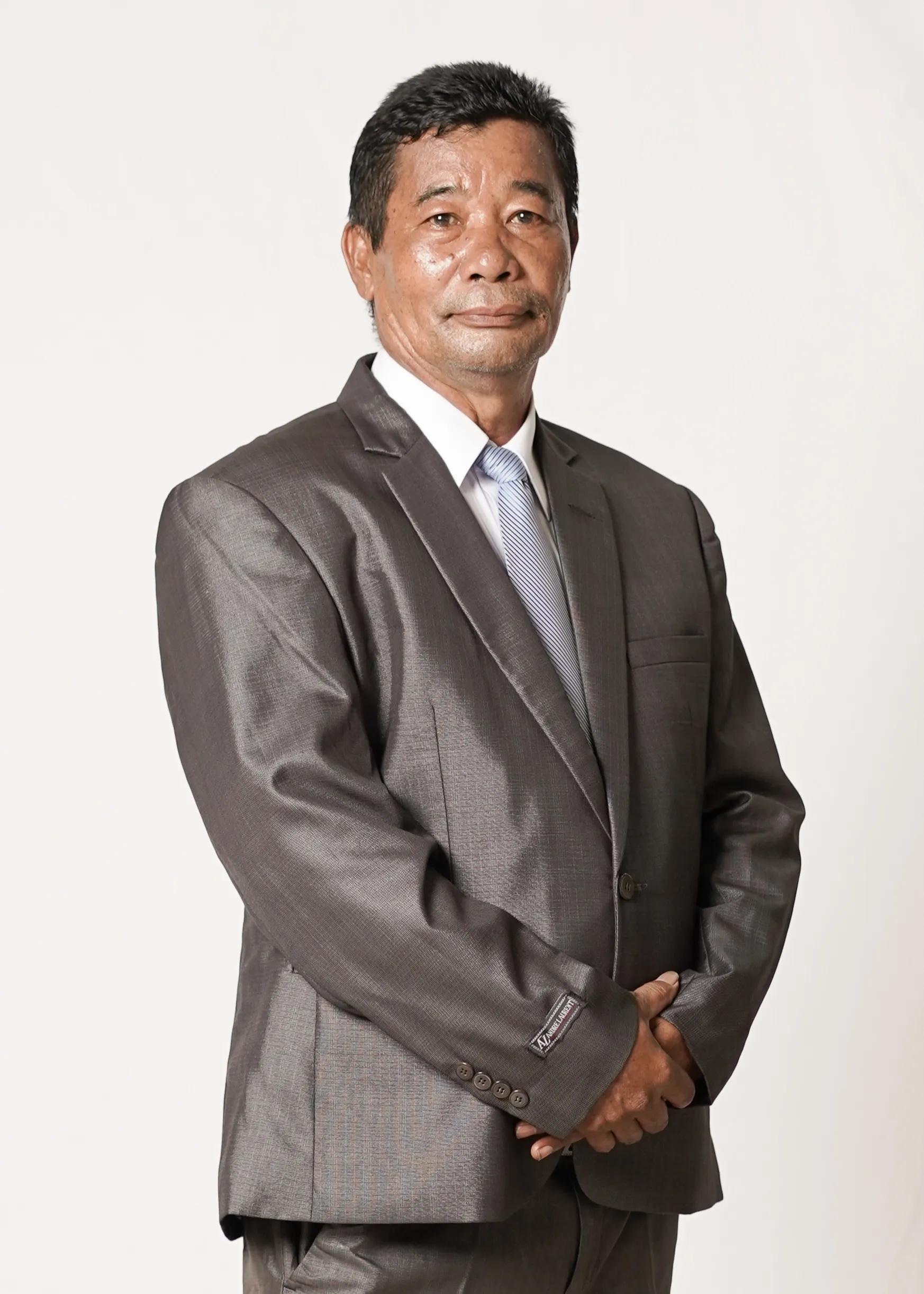 Drs. Jekmen Sinulingga M.Hum.
