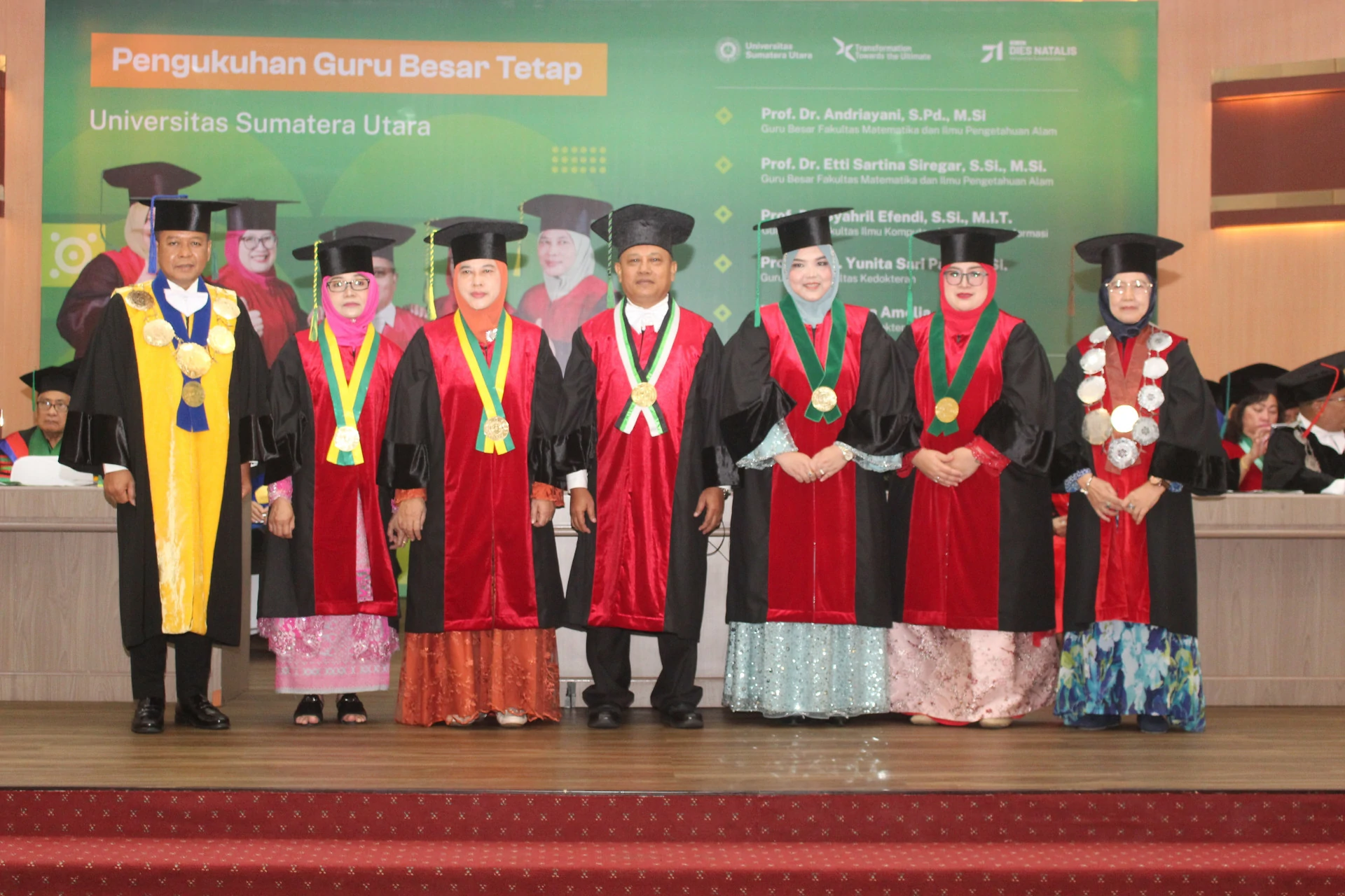 Pengukuhan 3 Guru Besar Bidang Kimia dan Biologi FMIPA