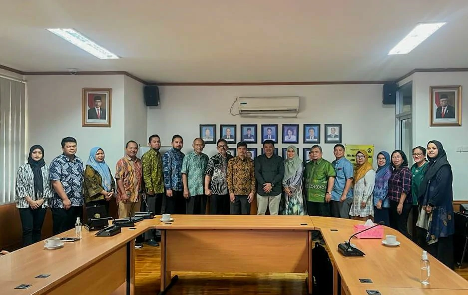 Kunjungan FMIPA ke Pusat Survei Geologi Kementerian Energi dan Sumber Daya Mineral