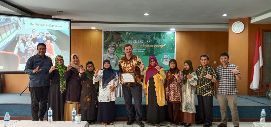 Lecture with Guest Lecturer at the USU Postgraduate Program in Biology