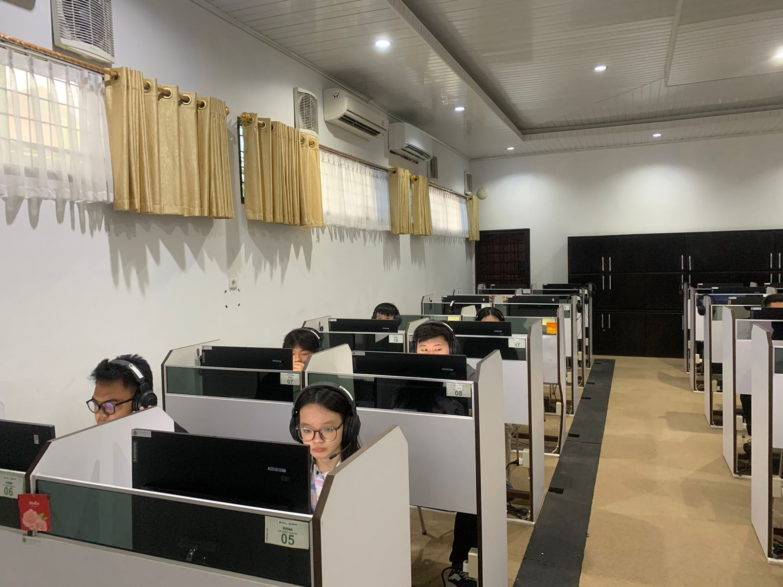Pelaksanaan Ujian Ect Computer-based - 16 Juni 2025 | Pusat Bahasa ...