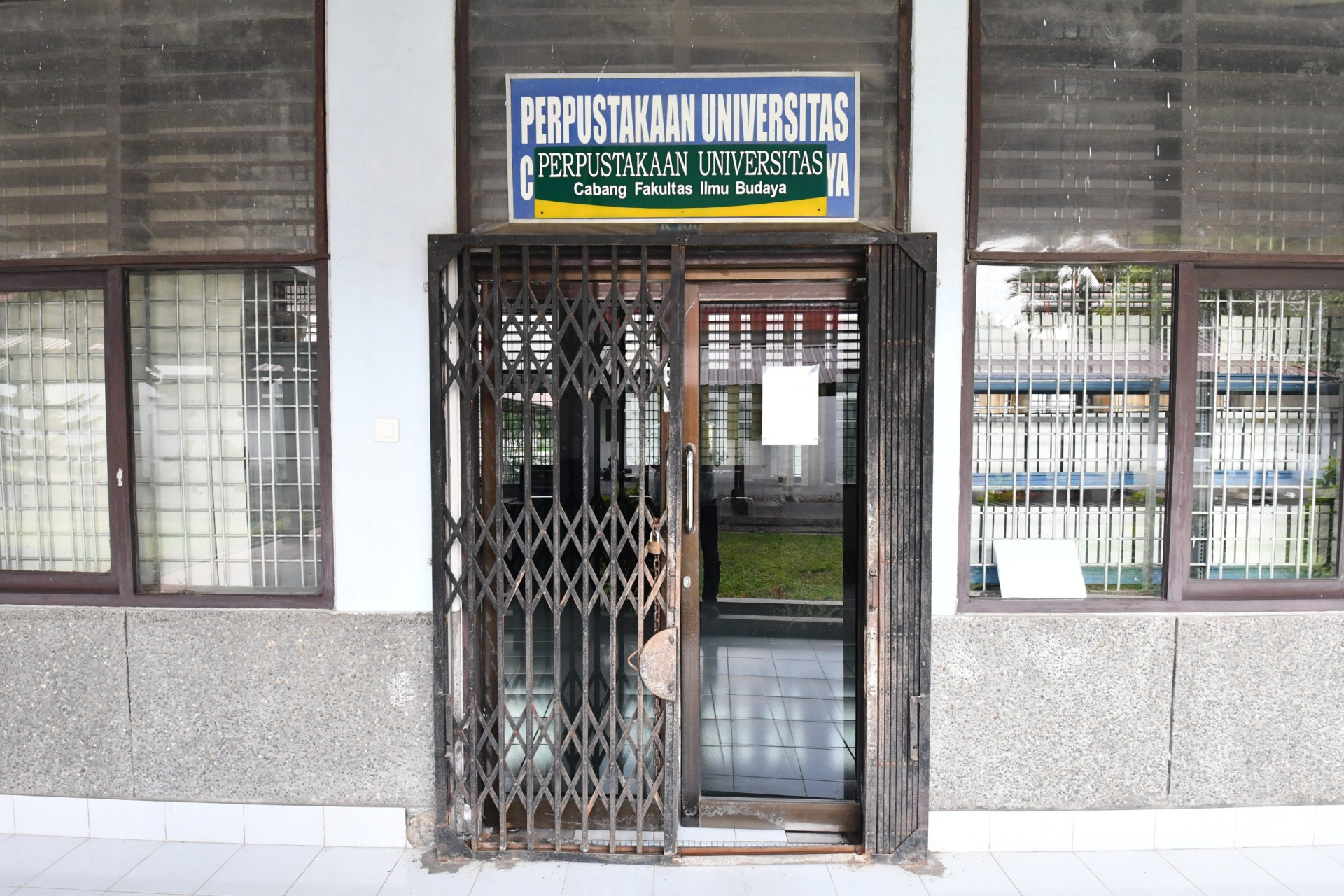 Pintu Masuk