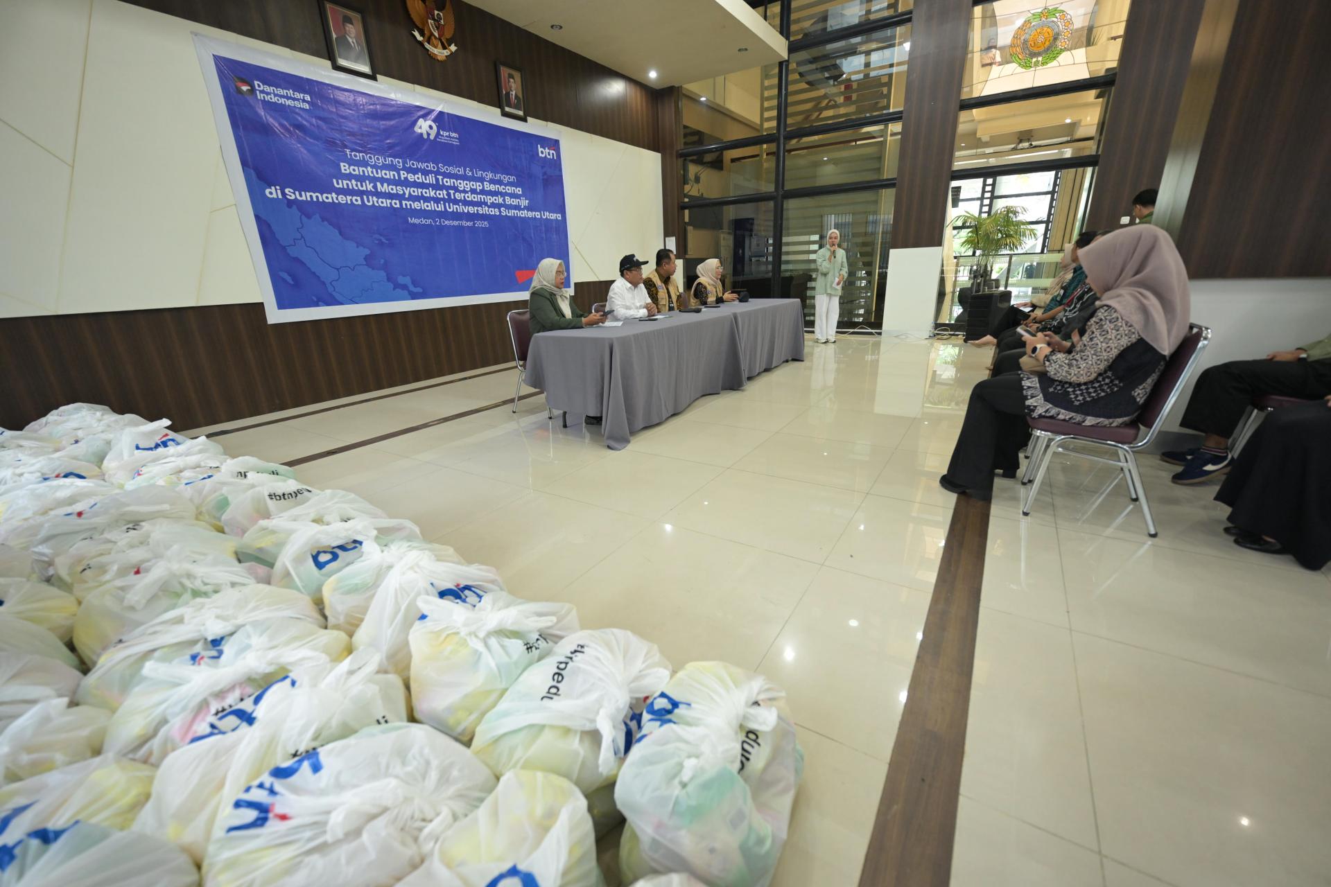 USU and BTN Peduli Distribute Aid to Flood-Affected Students (December 2, 2025)