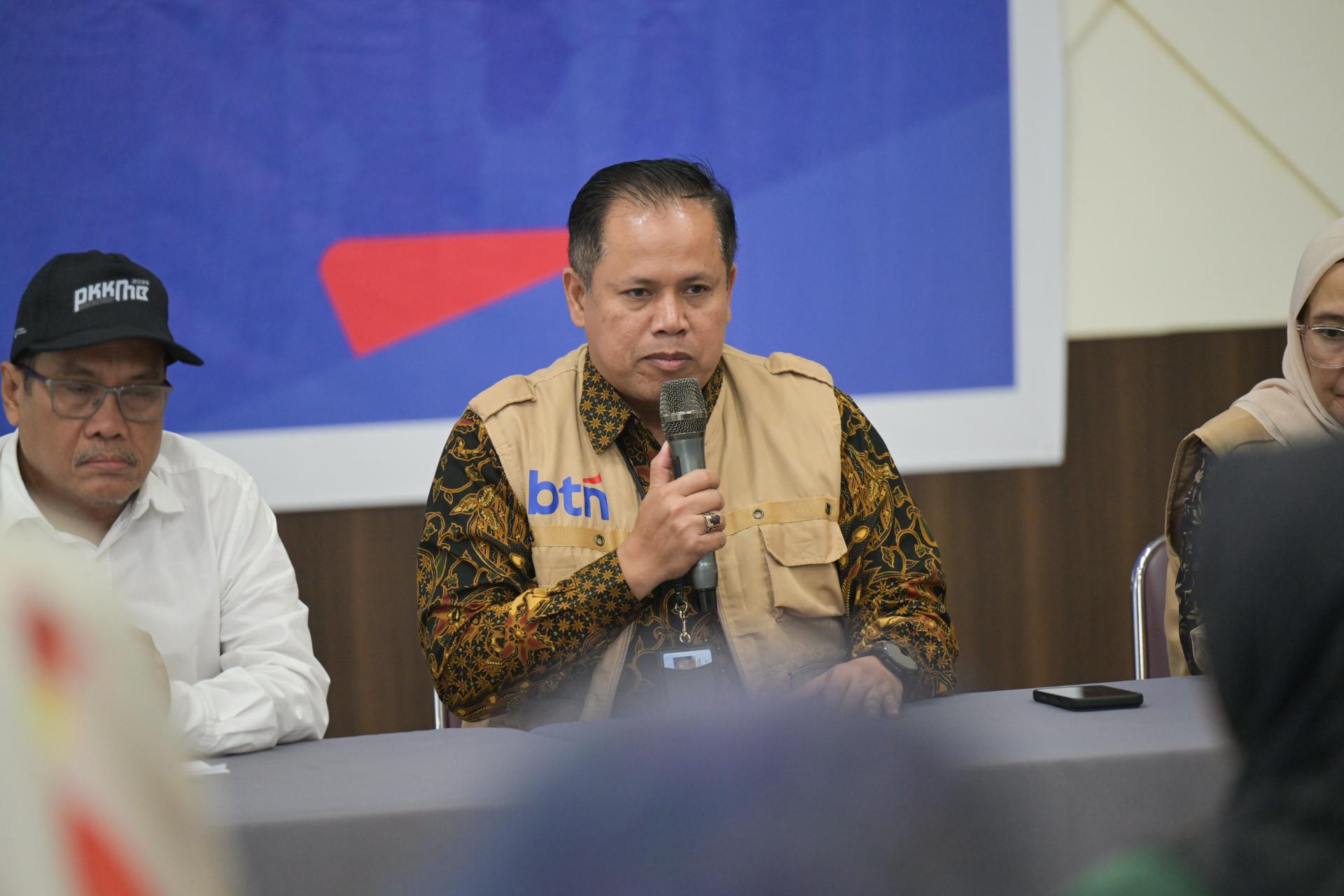 USU and BTN Peduli Distribute Aid to Flood-Affected Students (December 2, 2025)