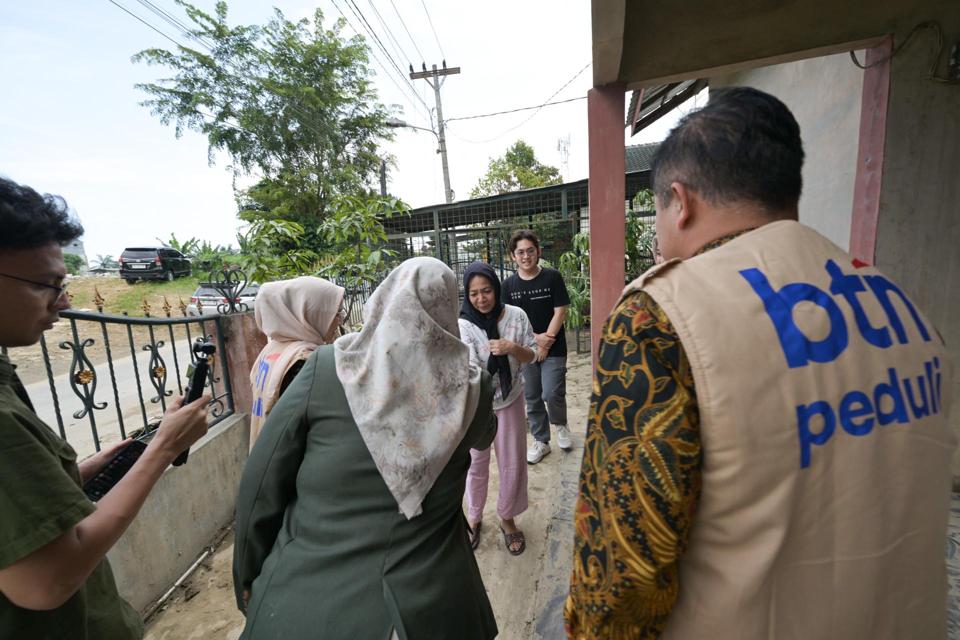 USU and BTN Peduli Distribute Aid to Flood-Affected Students (December 2, 2025)