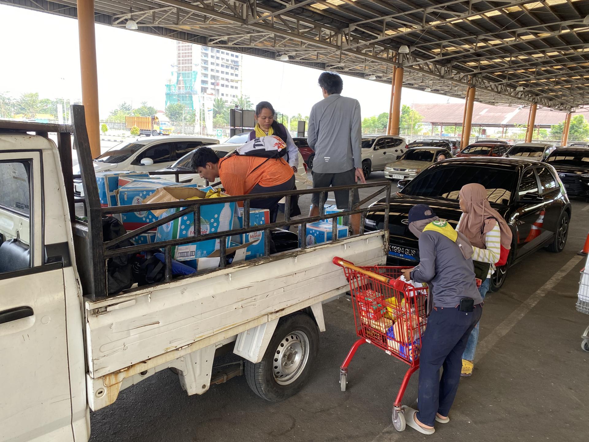 Kegiatan Aksi Peduli USU di Tanjung Pura