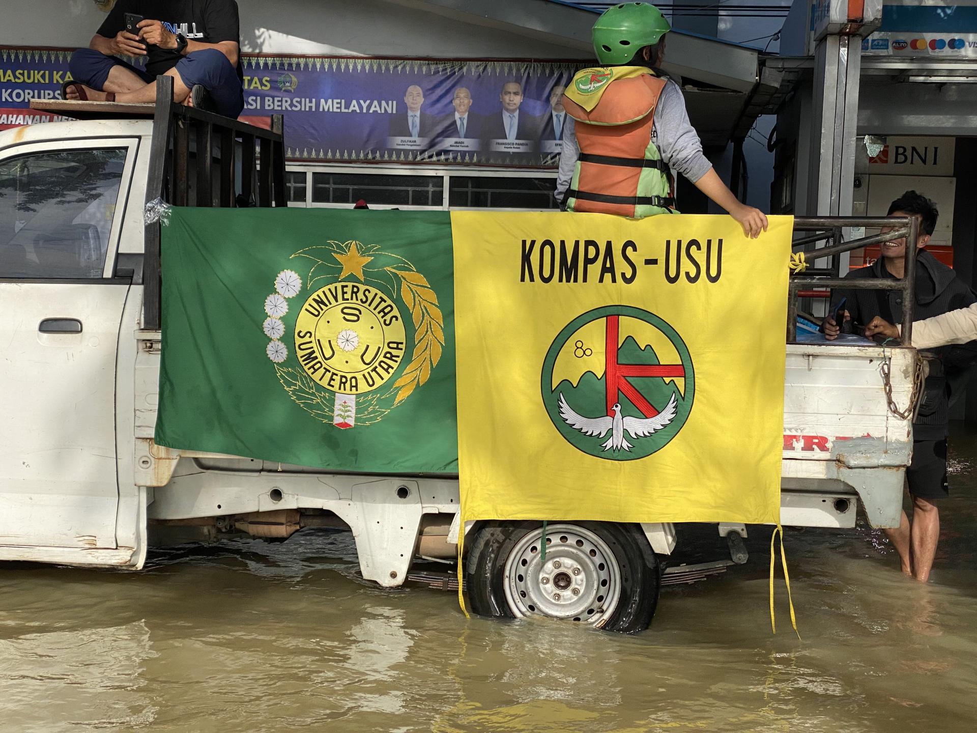 Kegiatan Aksi Peduli USU di Tanjung Pura
