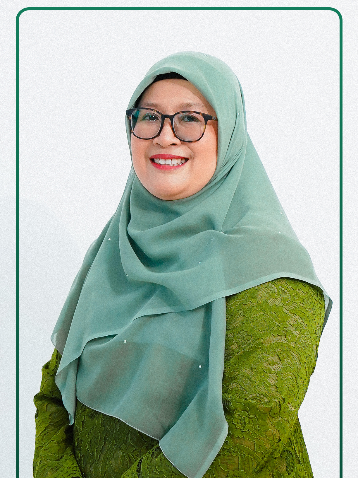 Prof. Dr. dr. Rina Amelia, MARS, FISPH. FISCM., Sp.KKLP., Subsp.FOMC