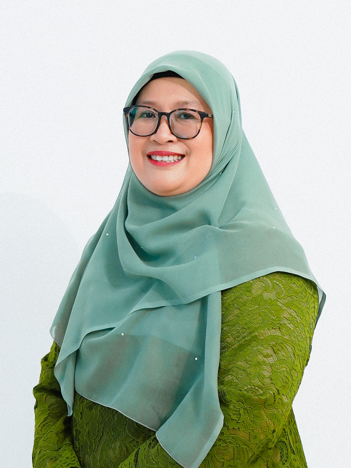 Prof. Dr. dr. Rina Amelia, MARS, FISPH. FISCM., Sp.KKLP., Subsp.FOMC