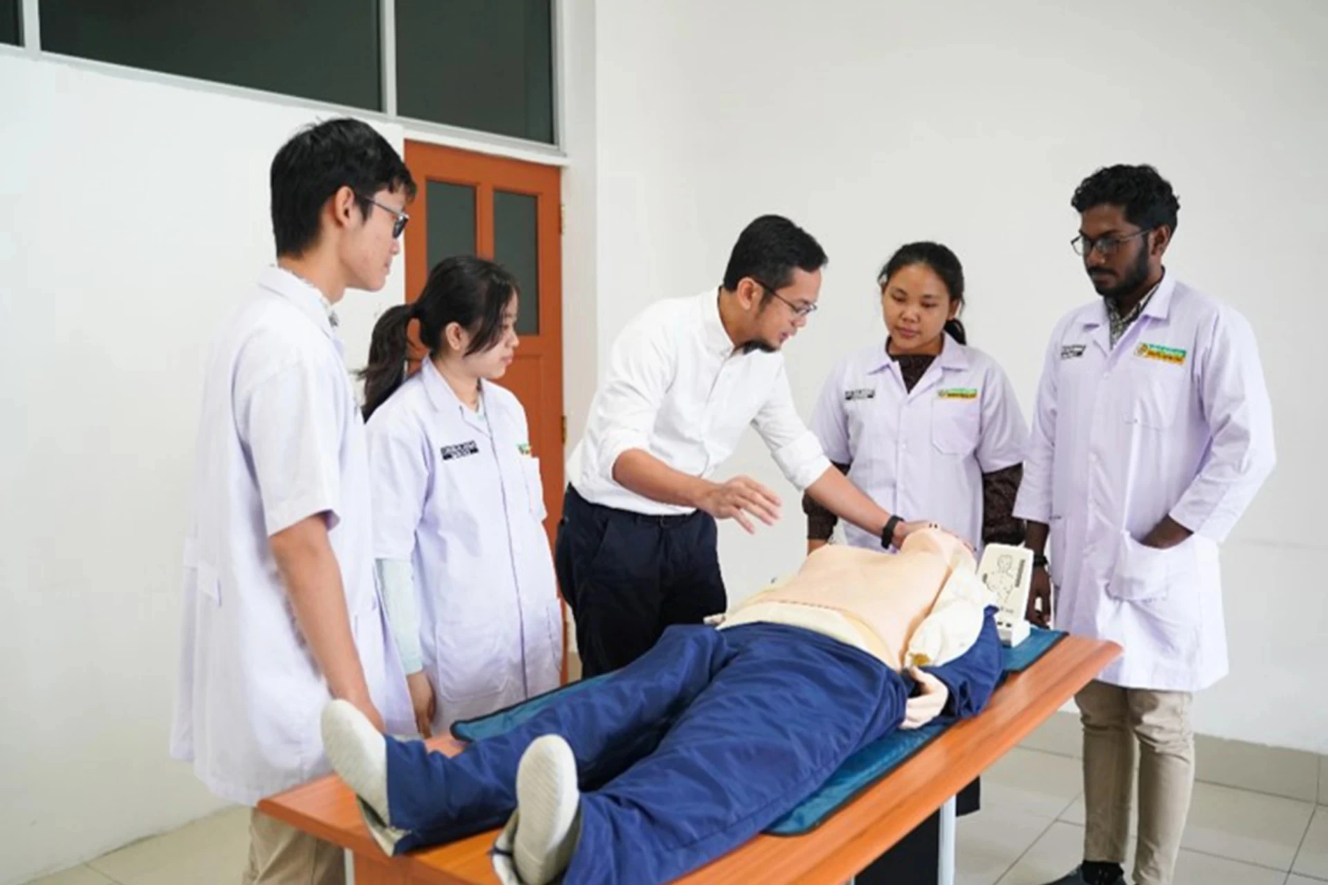 Manager di Bidang Kesehatan