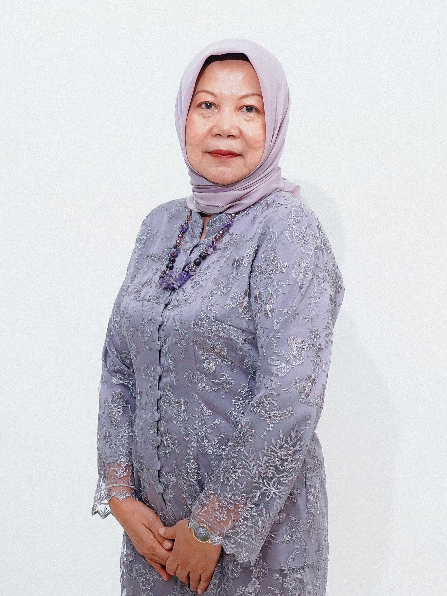 Dr. Tengku Irmayani M.Si