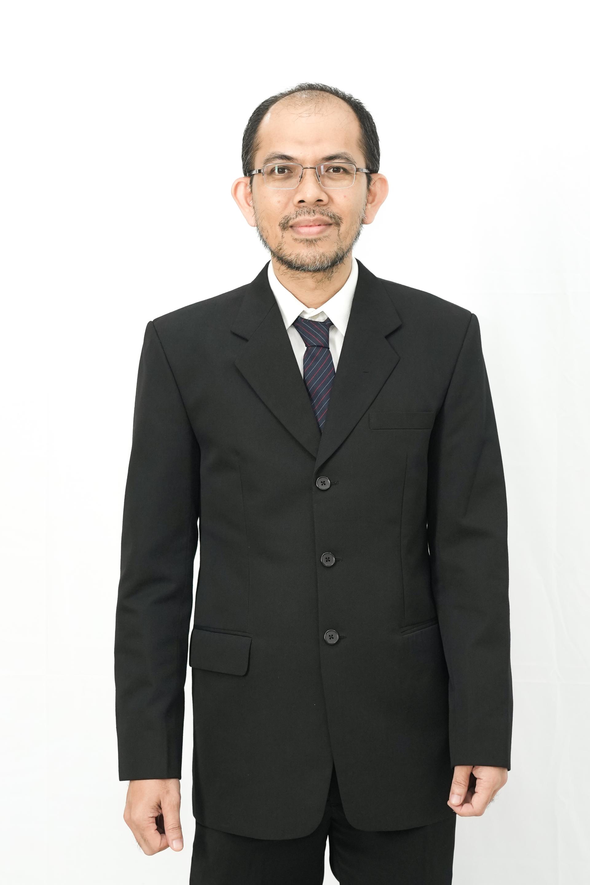 Dr. Baihaqi Siregar, S.Si., MT.
