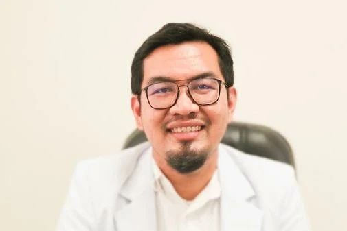 Direktur Pelayanan Medik dan Keperawatan