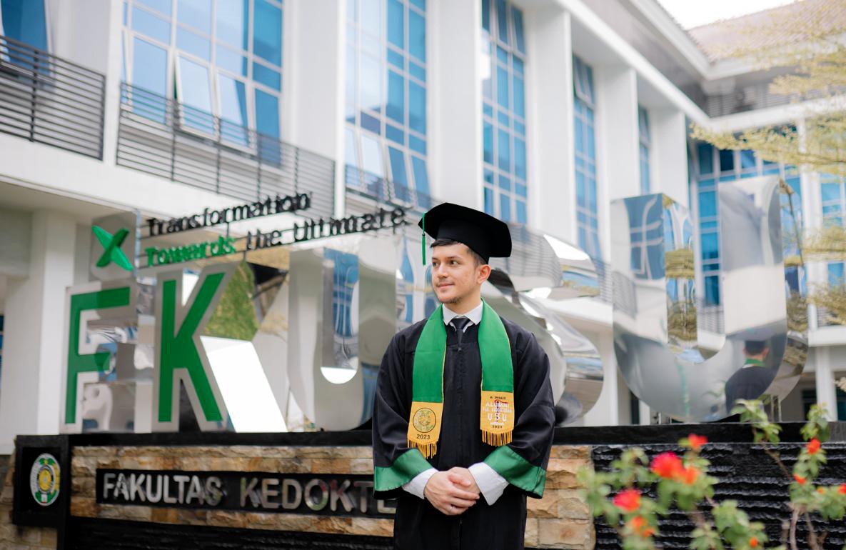 Alumni Image