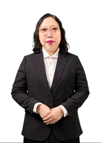 Julina, B.A.,M.TCSOL.
