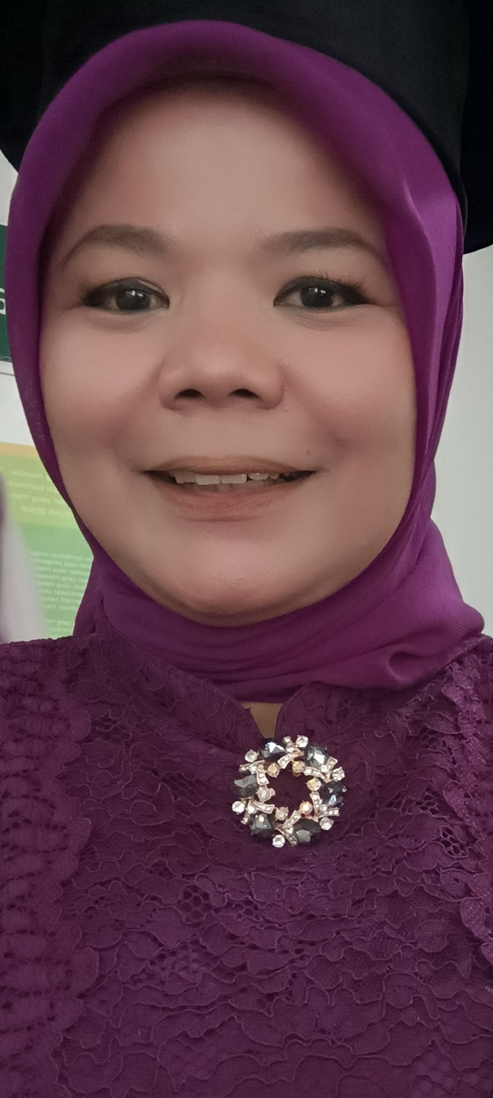 Staf Administrasi Bagian Keuangan