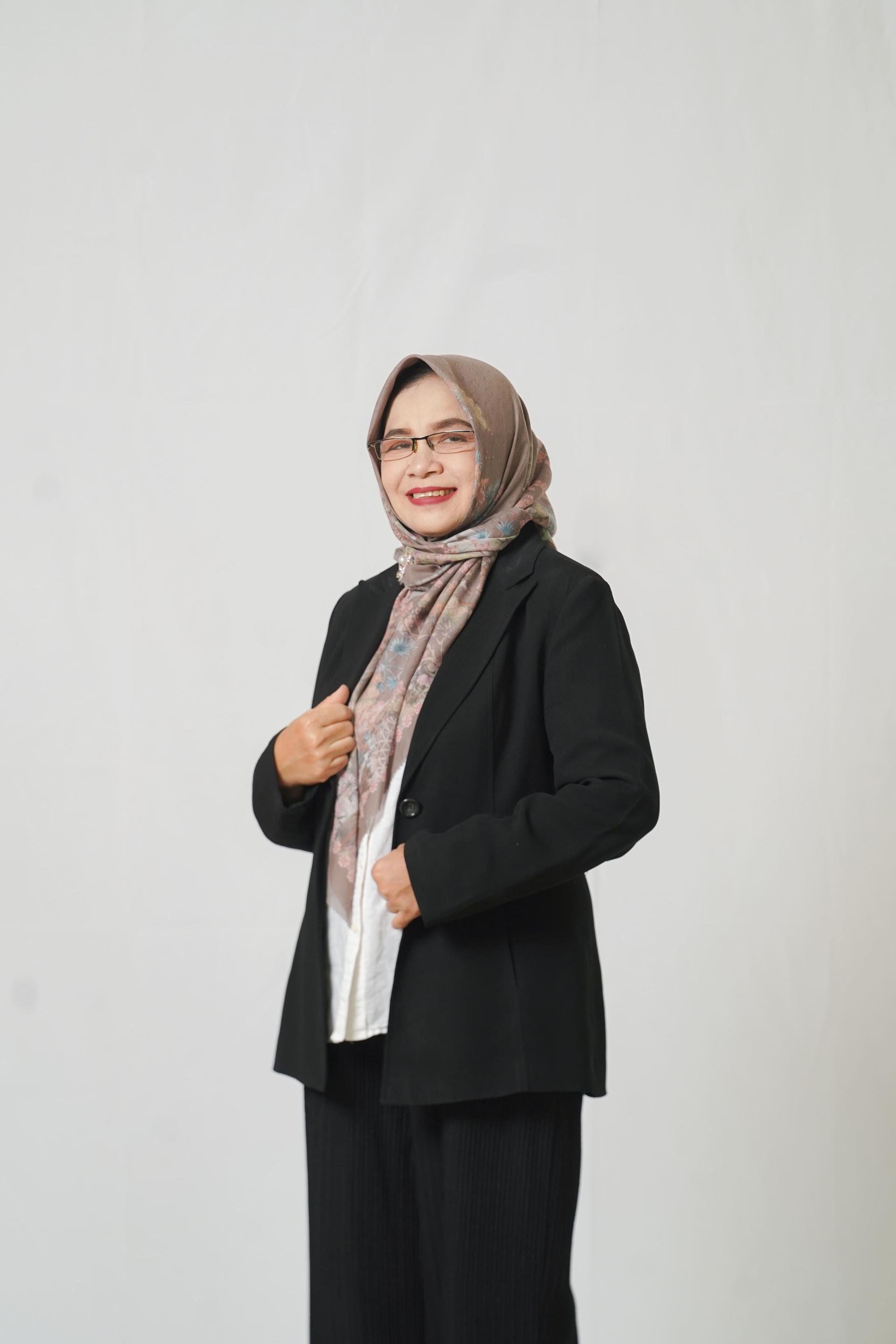 Prof. Dr. Ir.Tavi Supriana, MS.