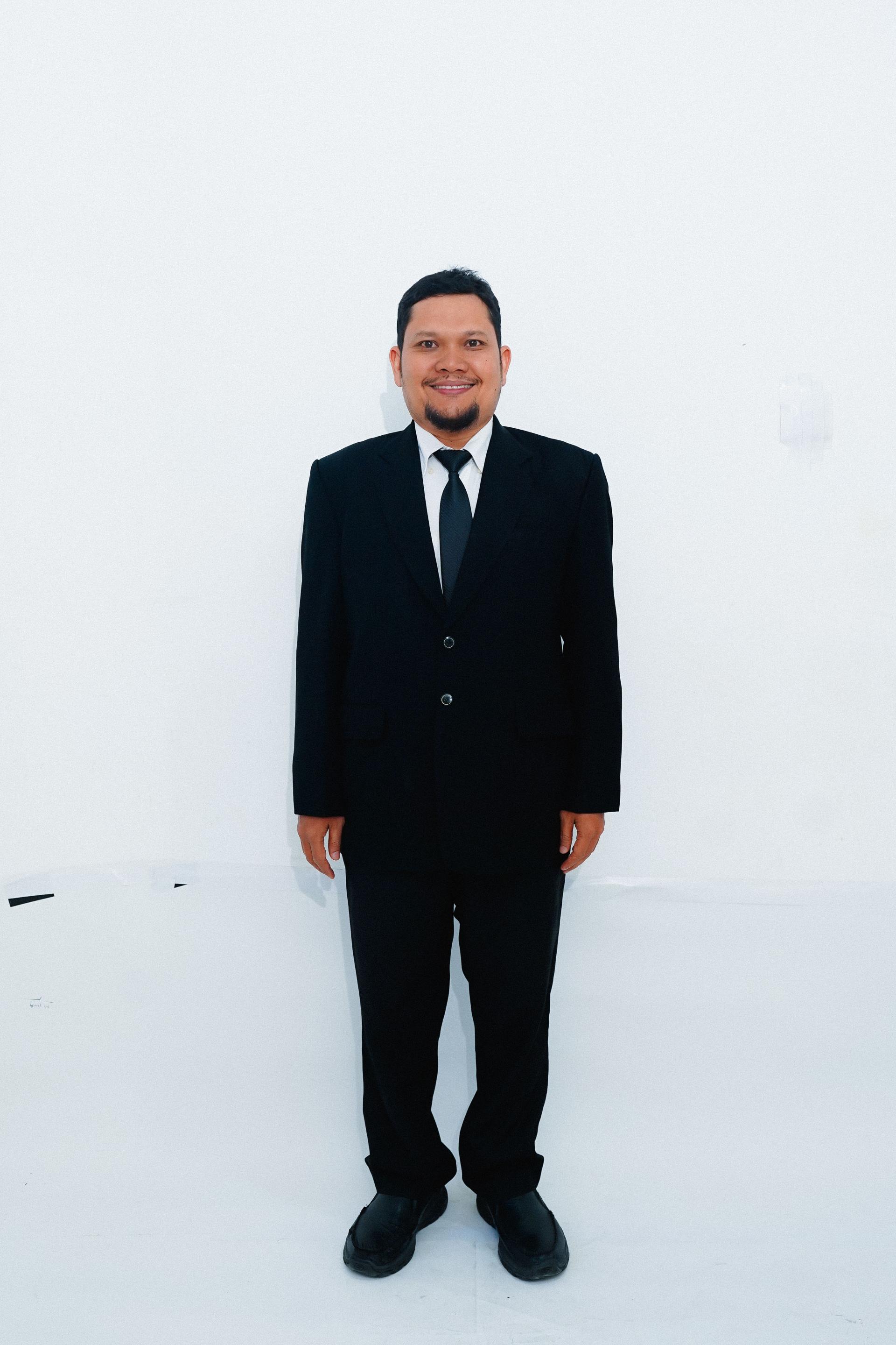Dr.Ahmad Muhtadi, S.Pi., M.Si