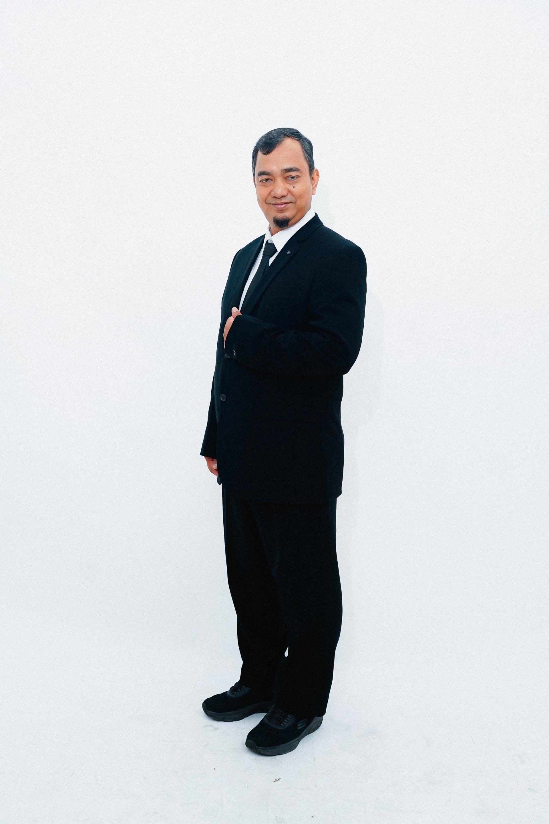 Dr. Tulus Ikhsan Nasution, S.Si, M.Sc