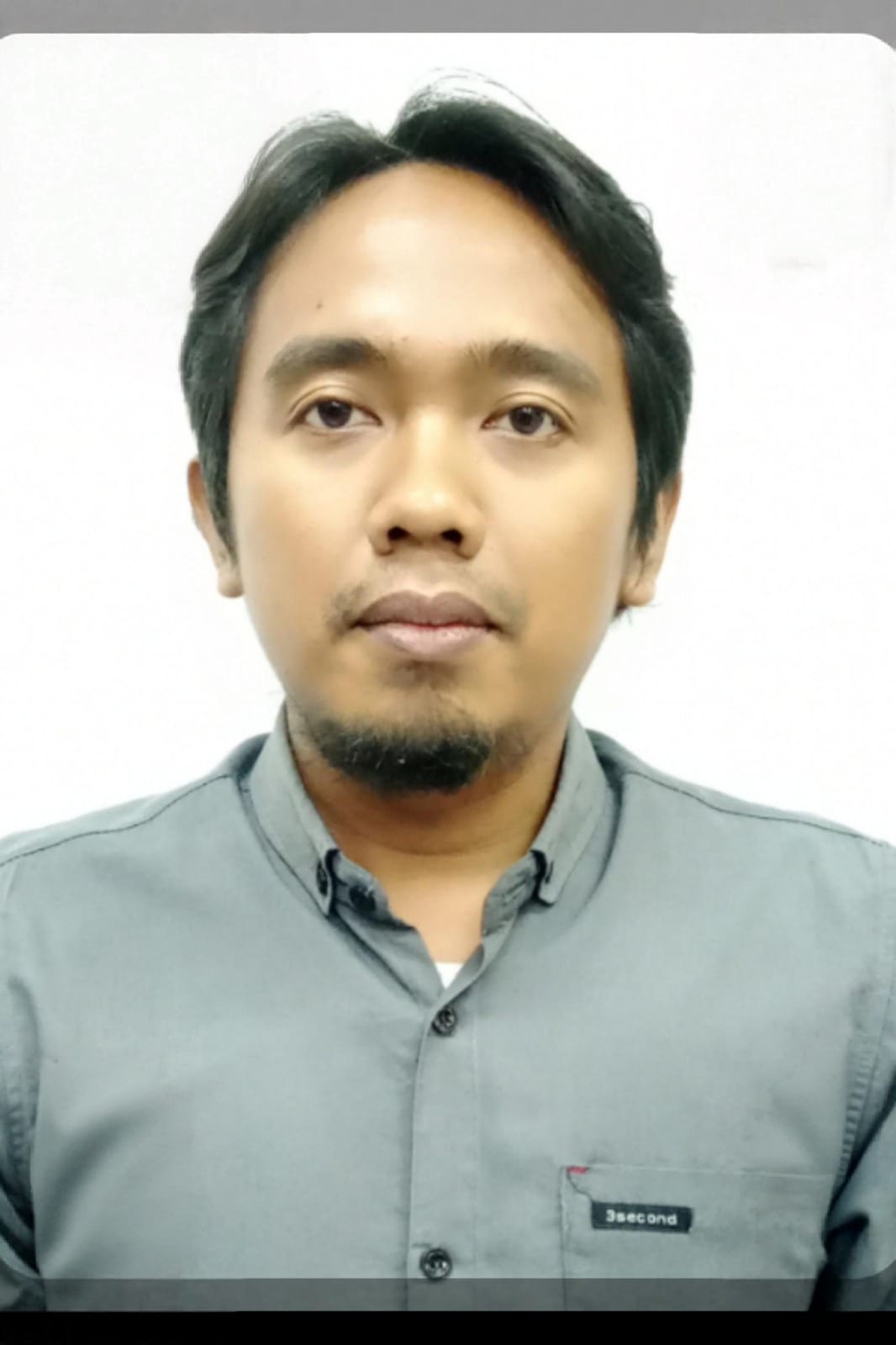 Staf Perlengkapan