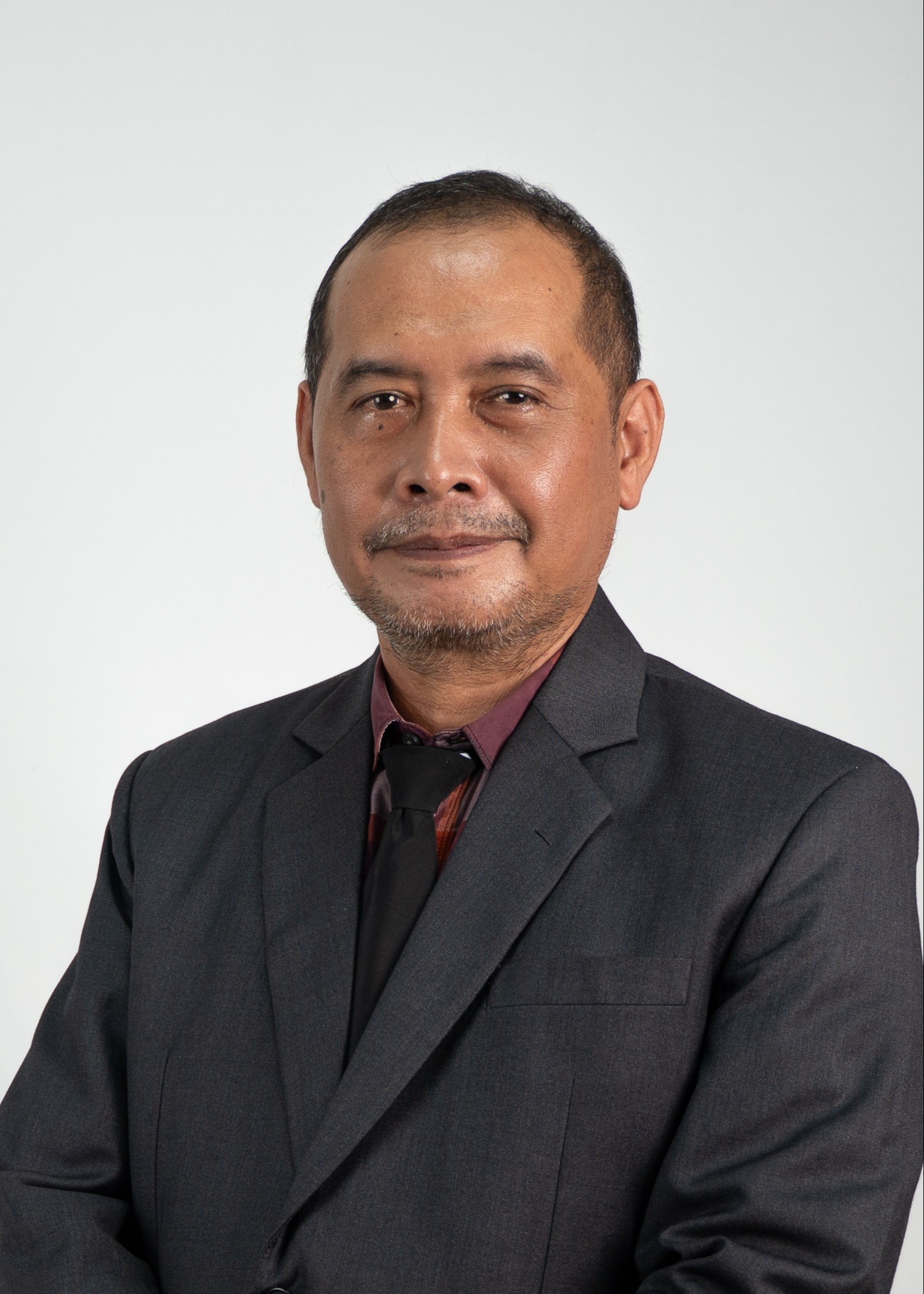 Dr. Yunus Afifuddin, S.Hut., M.Si.