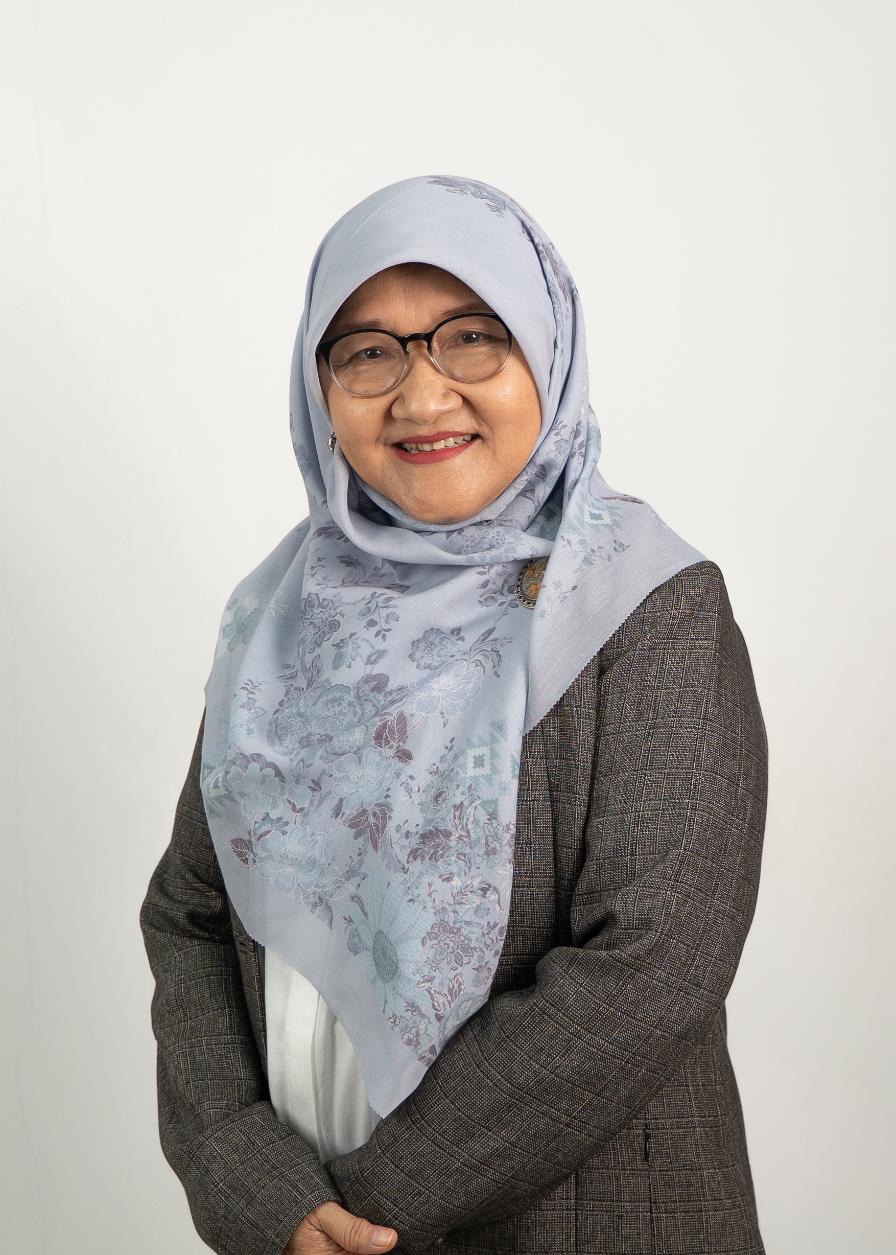 Dr. Ir Ma'rifatin Zahrah, M.Si